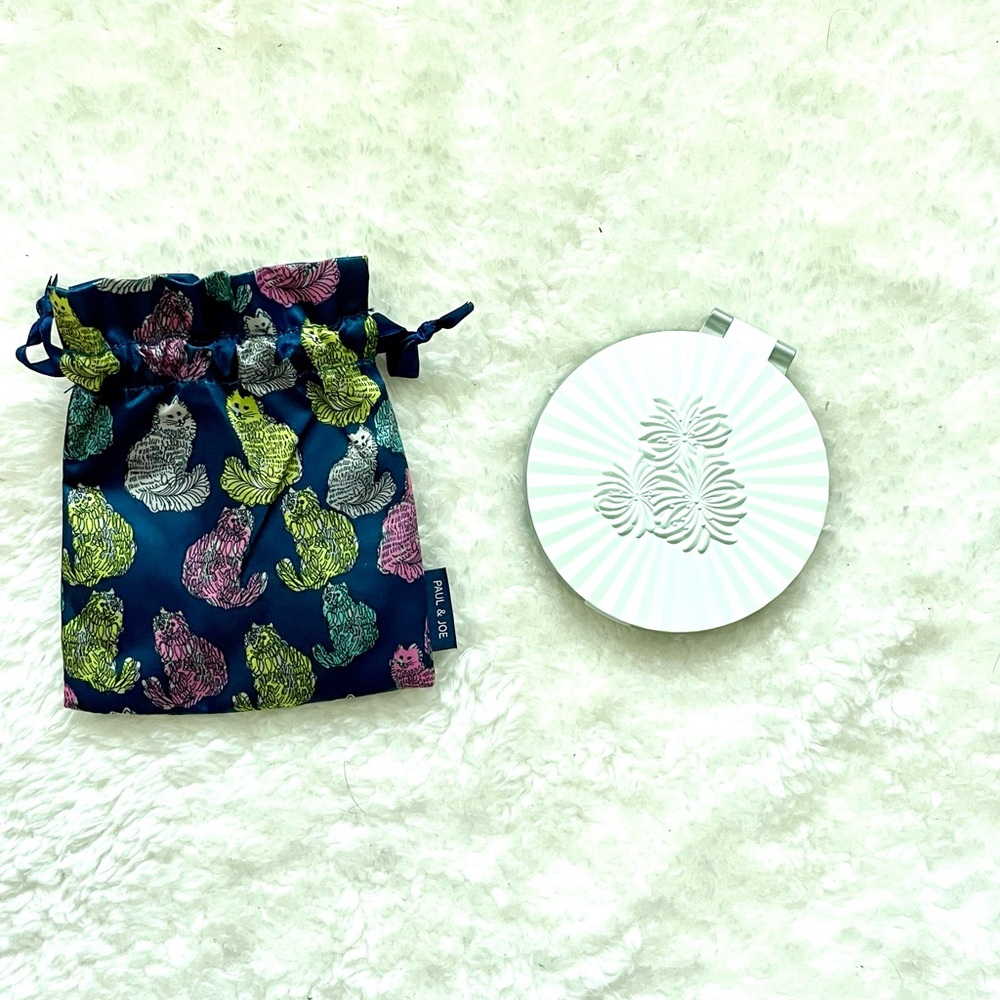 New Paul & Joe travel size mirror with cat prints pouch